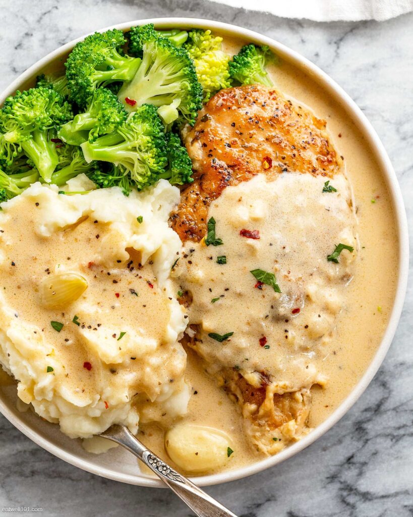 creamy garlic chicken breasts