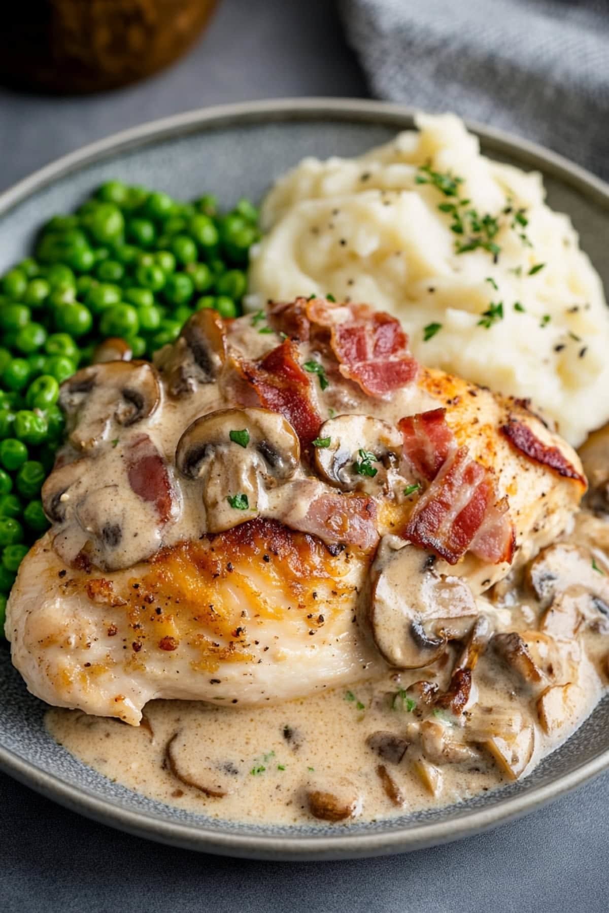 Creamy Chicken Supreme with Mushroom Sauce